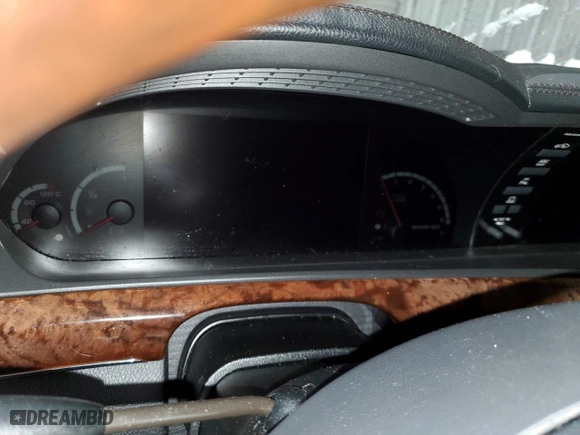 2012 Mercedes-Benz S-Class S 63 AMG with VIN WDDNG7EB0CA462504, listed as a Copart auction lot 45700575 with 0 mi miles and Clean Title. Bid and sale history available at carsss.com. Image 9.