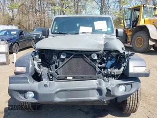 2021 Jeep Wrangler Unlimited Willys with VIN 1C4HJXDN4MW703859, listed as a IAAI auction lot 42071327 with 27,027 mi miles and . Bid and sale history available at DreamBid. Image 12.