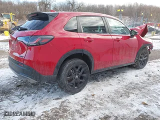 2025 Honda HR-V Sport with VIN 3CZRZ2H53SM703384, listed as a IAAI auction lot 41291132 with 5,644 mi miles. Bid and sale history available at carsss.com. Image 4.