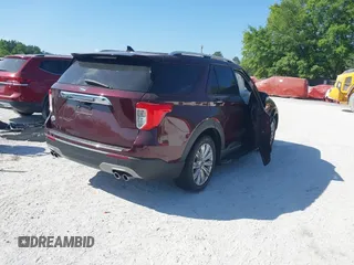 2022 Ford Explorer King Ranch with VIN 1FM5K7LC0NGA90372, listed as a IAAI auction lot 42063738 with 30,435 mi miles. Bid and sale history available at carsss.com. Image 4.