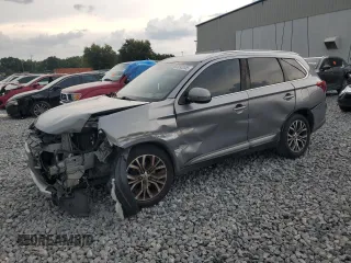 2017 Mitsubishi Outlander SE with VIN JA4AD3A33HZ016410, listed as a Copart auction lot 58900355 with 95,549 mi miles and Salvage title. Bid and sale history available at DreamBid. Image 1.