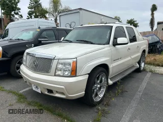2005 Cadillac Escalade EXT z VIN 3GYEK62N75G264292, wystawiony jako Copart lot #55481905 z przebiegiem 178 920 mil mil oraz Czysty tytuł • Clean title. Historia ofert i sprzedaży dostępna na DreamBid. Obrazek 2.