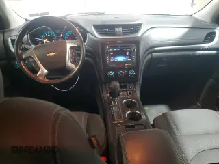 2016 Chevrolet Traverse LT z VIN 1GNKVGKD5GJ228204, wystawiony jako Copart lot #52441555 z przebiegiem 155 303 mil mil oraz Czysty tytuł • Clean title. Historia ofert i sprzedaży dostępna na DreamBid. Obrazek 8.