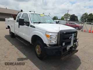 2015 Ford F-250 XL with VIN 1FD7X2B66FEC84863, listed as a IAAI auction lot 42791463 with 263,872 mi miles and . Bid and sale history available at DreamBid. Image 27.