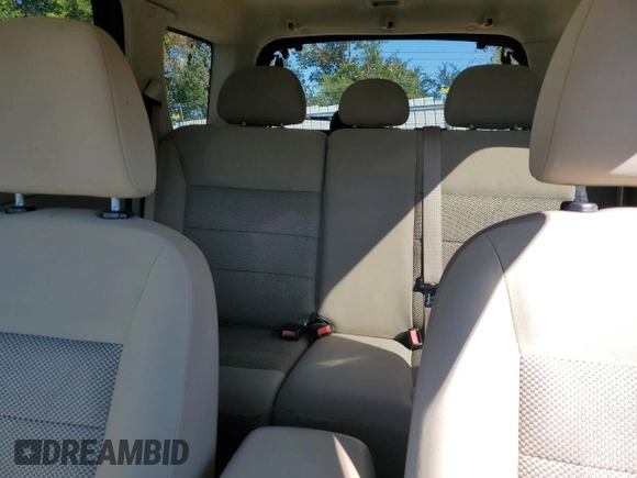 2007 Ford Escape XLT with VIN 1FMYU03Z47KA39170, listed as a Copart auction lot 75157914 with 141,672 mi miles and Salvage Title. Bid and sale history available at carsss.com. Image 10.