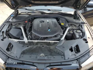 2019 BMW 5 Series 540i xDrive z VIN WBAJE7C55KWW20197, wystawiony jako Copart lot #58353645 z przebiegiem 50 431 mil mil oraz Szkoda całkowita • Salvage title. Historia ofert i sprzedaży dostępna na DreamBid. Obrazek 11.