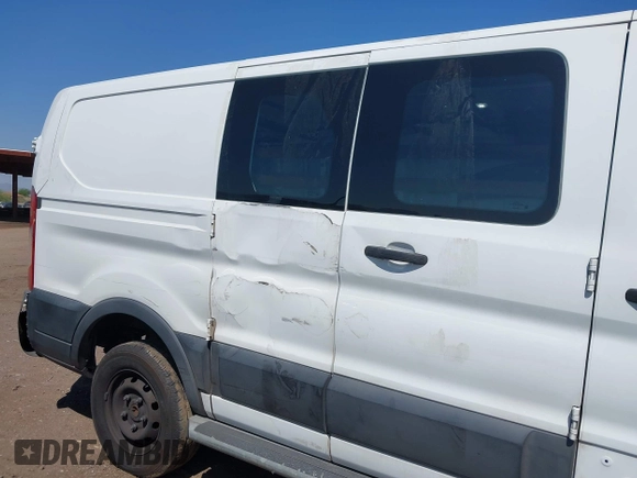 2018 Ford Transit z VIN 1FTYR1ZM2JKA64616, wystawiony jako IAAI lot #42416596 z przebiegiem Nie podano mil oraz . Historia ofert i sprzedaży dostępna na DreamBid. Obrazek 18.