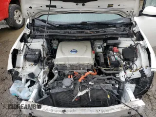 2015 Nissan LEAF SV with VIN 1N4AZ0CP6FC322612, listed as a Copart auction lot 47860363 with 56,136 mi miles. Bid and sale history available at carsss.com. Image 11.