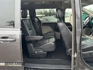 2016 Chrysler Town & Country Touring-L Anniversary Edition with VIN 2C4RC1CG7GR119029, listed as a Copart auction lot 52247665 with 230,234 mi miles and Clean Title. Bid and sale history available at carsss.com. Image 6.