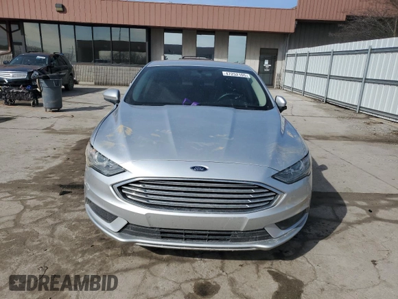 2017 Ford Fusion SE with VIN 3FA6P0H75HR387380, listed as a Copart auction lot 47252105 with 142,117 mi miles and Salvage Title. Bid and sale history available at carsss.com. Image 5.