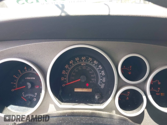 2010 Toyota Tundra z VIN 5TFRM5F19AX001732, wystawiony jako IAAI lot #42397135 z przebiegiem 191 780 mil mil oraz . Historia ofert i sprzedaży dostępna na DreamBid. Obrazek 7.
