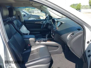 2018 Nissan Pathfinder SL with VIN 5N1DR2MMXJC631379, listed as a IAAI auction lot 42585871 with 92,610 mi miles and . Bid and sale history available at DreamBid. Image 5.