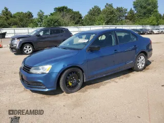 2015 Volkswagen Jetta SE z VIN 3VWD17AJ7FM319767, wystawiony jako Copart lot #59183445 z przebiegiem 180 427 mil mil oraz Szkoda całkowita • Salvage title. Historia ofert i sprzedaży dostępna na DreamBid. Obrazek 1.