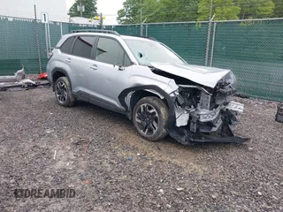 2025 Subaru Forester Limited с VIN JF2SLDRC4SH416319, выставлен на аукционе IAAI как лот 42376011 с пробегом 5 105 миль миль и . История ставок и продаж доступна на DreamBid. Изображение 1.