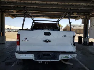 2004 Ford F-150 STX с VIN 1FTRX12W44NA47003, выставлен на аукционе Copart как лот 61133075 с пробегом 258 417 миль миль и Списание • Salvage title. История ставок и продаж доступна на DreamBid. Изображение 6.