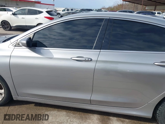 2016 Chrysler 200 Limited with VIN 1C3CCCAB2GN191931, listed as a IAAI auction lot 41662372 with 156,618 mi miles and . Bid and sale history available at carsss.com. Image 15.