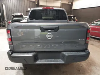 2024 Nissan Frontier SV with VIN 1N6ED1EKXRN667858, listed as a IAAI auction lot 42377097 with 2,072 mi miles and . Bid and sale history available at DreamBid. Image 16.