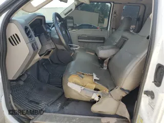 2008 Ford F-250 XL with VIN 1FTSX21598EA73327, listed as a Copart auction lot 61251425 with 216,694 mi miles and Salvage title. Bid and sale history available at DreamBid. Image 7.