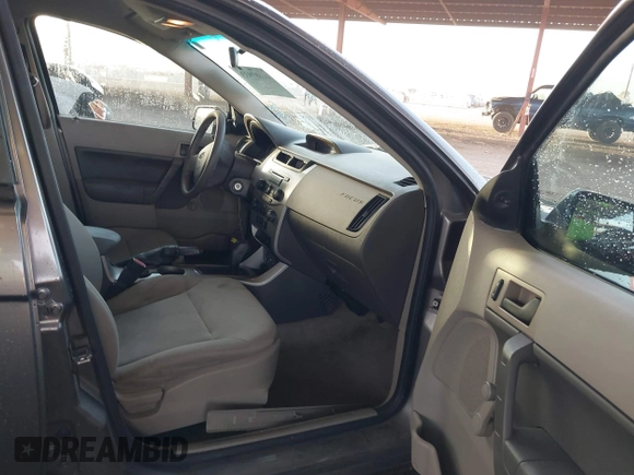 2011 Ford Focus S with VIN 1FAHP3EN7BW167384, listed as a IAAI auction lot 41687933 with 153,124 mi miles. Bid and sale history available at carsss.com. Image 5.
