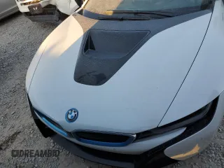 2015 BMW i8 z VIN WBY2Z2C54FV392704, wystawiony jako Copart lot #73805174 z przebiegiem 69 393 mil mil oraz Szkoda całkowita • Salvage title. Historia ofert i sprzedaży dostępna na DreamBid. Obrazek 13.
