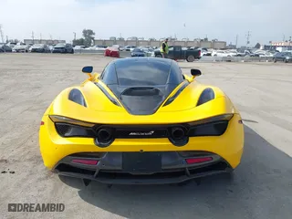 2019 McLaren 720S with VIN SBM14DCAXKW002639, listed as a IAAI auction lot 41707749 with 59,720 mi miles. Bid and sale history available at carsss.com. Image 17.