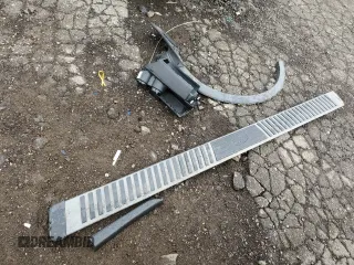 2012 Ford F-150 XL с VIN 1FTFW1EF4CFA80058, выставлен на аукционе Copart как лот 54190705 с пробегом 107 864 миль миль и Чистый • Clean title. История ставок и продаж доступна на DreamBid. Изображение 12.
