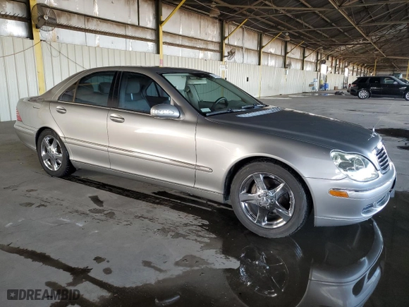 2006 Mercedes-Benz S-Class 3.7L with VIN WDBNF67J66A465888, listed as a Copart auction lot 82667354 with 108,841 mi miles and Clean Title. Bid and sale history available at carsss.com. Image 4.