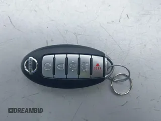 2017 Nissan Altima SV z VIN 1N4AL3AP9HC227681, wystawiony jako IAAI lot #41489297 z przebiegiem 162 459 mil mil oraz . Historia ofert i sprzedaży dostępna na DreamBid. Obrazek 11.
