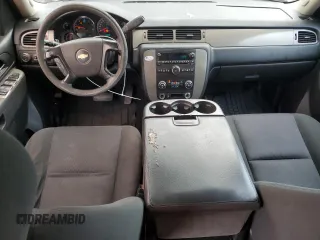 2012 Chevrolet Tahoe Commercial with VIN 1GNLC2E05CR303999, listed as a Copart auction lot 55617295 with 148,326 mi miles and Salvage title. Bid and sale history available at DreamBid. Image 8.