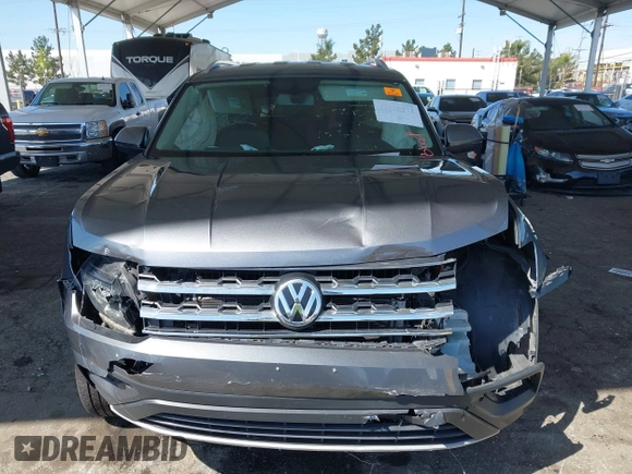 2019 Volkswagen Atlas SE with VIN 1V2DR2CA2KC547116, listed as a IAAI auction lot 41840372 with 102,625 mi miles and . Bid and sale history available at DreamBid. Image 11.