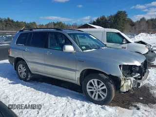 2006 Toyota Highlander z VIN JTEEW21AX60022809, wystawiony jako IAAI lot #41511900 z przebiegiem 183 891 mil mil oraz . Historia ofert i sprzedaży dostępna na DreamBid. Obrazek 14.