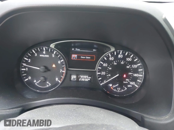2014 Nissan Pathfinder SL with VIN 5N1AR2MN5EC699428, listed as a IAAI auction lot 42793201 with 178,985 mi miles and . Bid and sale history available at DreamBid. Image 7.