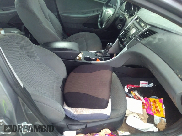 2013 Hyundai Sonata GLS with VIN 5NPEB4AC8DH770164, listed as a IAAI auction lot 40880615 with 168,511 mi miles and . Bid and sale history available at carsss.com. Image 5.