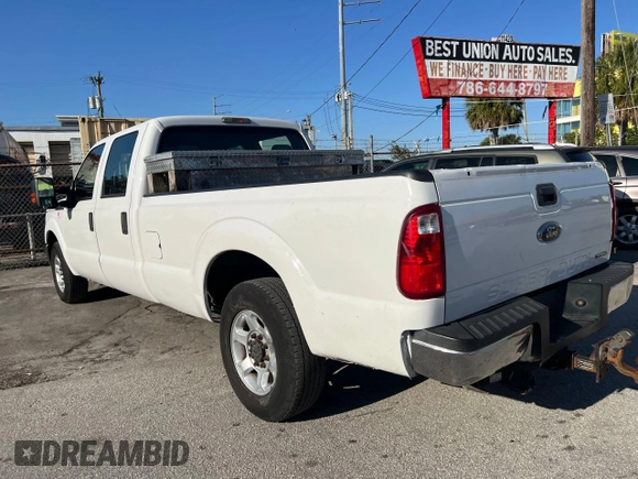 2016 Ford F-250 XL with VIN 1FT7W2A65GEB82741, listed as a Copart auction lot 47646325 with 175,403 mi miles and Clean title. Bid and sale history available at DreamBid. Image 3.