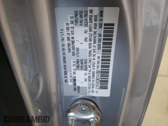2019 FIAT 124 Spider Urbana Edition z VIN JC1NFAEK3K0141858, wystawiony jako Copart lot #59643304 z przebiegiem 120 343 mil mil oraz Szkoda całkowita • Salvage title. Historia ofert i sprzedaży dostępna na DreamBid. Obrazek 12.