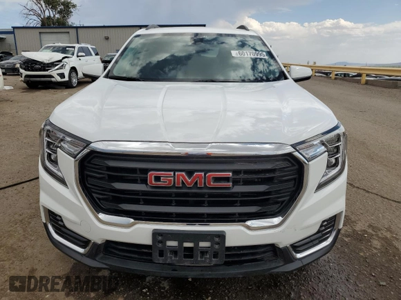 2024 GMC Terrain SLE with VIN 3GKALMEG5RL330830, listed as a Copart auction lot 60170995 with 8,395 mi miles and Salvage title. Bid and sale history available at DreamBid. Image 5.