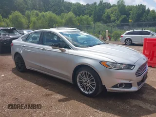 2016 Ford Fusion SE z VIN 3FA6P0H99GR344161, wystawiony jako IAAI lot #42858183 z przebiegiem 166 526 mil mil oraz . Historia ofert i sprzedaży dostępna na DreamBid. Obrazek 1.