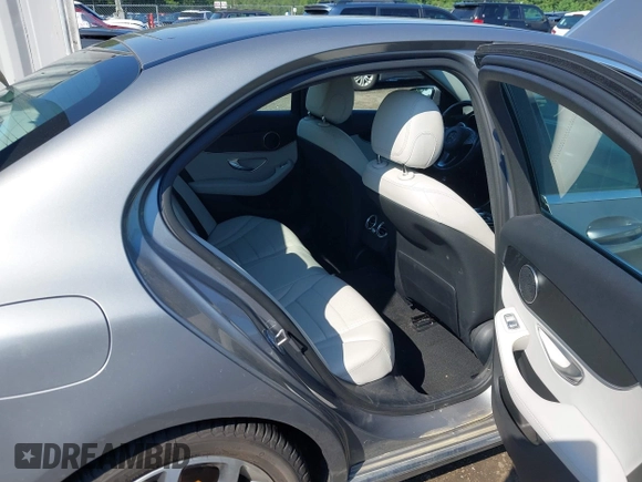 2016 Mercedes-Benz C 300 with VIN 55SWF4JB7GU162041, listed as a IAAI auction lot 42615333 with 39,714 mi miles and . Bid and sale history available at DreamBid. Image 8.