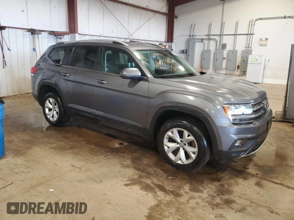 2018 Volkswagen Atlas SE with VIN 1V2KR2CA9JC571127, listed as a Copart auction lot 58188885 with 106,745 mi miles and Salvage title. Bid and sale history available at DreamBid. Image 4.