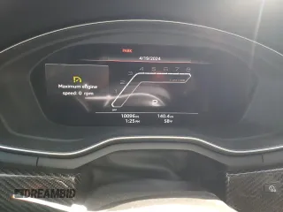 2022 Audi RS 5 z VIN WUANWAF59NA902535, wystawiony jako Copart lot #51490184 z przebiegiem 10 096 mil mil oraz . Historia ofert i sprzedaży dostępna na DreamBid. Obrazek 9.