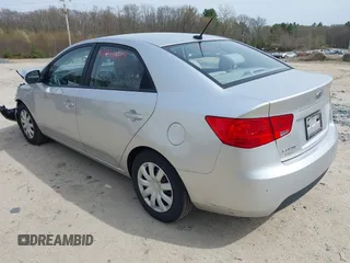2010 Kia Forte LX with VIN KNAFT4A22A5108680, listed as a IAAI auction lot 42068889 with 77,329 mi miles. Bid and sale history available at carsss.com. Image 3.