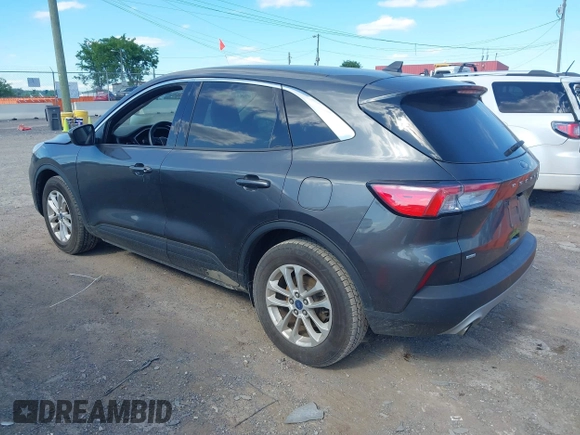 2020 Ford Escape SE z VIN 1FMCU0G63LUC26585, wystawiony jako IAAI lot #42332332 z przebiegiem 62 681 mil mil oraz . Historia ofert i sprzedaży dostępna na DreamBid. Obrazek 14.