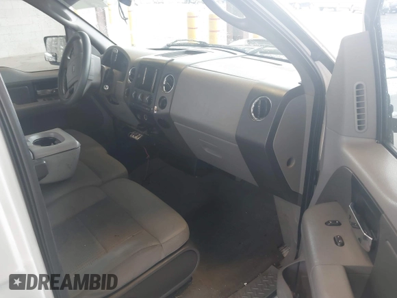 2007 Ford F-150 XLT with VIN 1FTPW14V87FA17113, listed as a IAAI auction lot 41862140 with 396,701 mi miles. Bid and sale history available at carsss.com. Image 5.