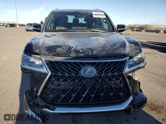 2020 Lexus LX 570 z VIN JTJDY7AX1L4332179, wystawiony jako Copart lot #77017714 z przebiegiem 49 756 mil mil oraz Szkoda całkowita • Salvage title. Historia ofert i sprzedaży dostępna na DreamBid. Obrazek 5.