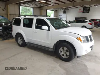 2007 Nissan Pathfinder S z VIN 5N1AR18U47C648842, wystawiony jako IAAI lot #42187700 z przebiegiem 199 209 mil mil oraz . Historia ofert i sprzedaży dostępna na DreamBid. Obrazek 1.