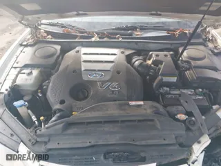 2007 Hyundai Azera SE with VIN KMHFC46FX7A176607, listed as a IAAI auction lot 41278428 with 149,032 mi miles. Bid and sale history available at carsss.com. Image 10.