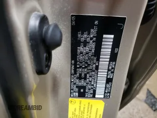 2006 Lexus RX 400h with VIN JTJHW31U660009747, listed as a Copart auction lot 60523035 with 136,553 mi miles and Salvage title. Bid and sale history available at DreamBid. Image 13.