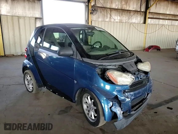 2008 Smart fortwo Pure z VIN WMEEJ31X38K172301, wystawiony jako Copart lot #44141765 z przebiegiem Nie podano mil oraz Szkody całkowita. Historia ofert i sprzedaży dostępna na DreamBid. Obrazek 10.