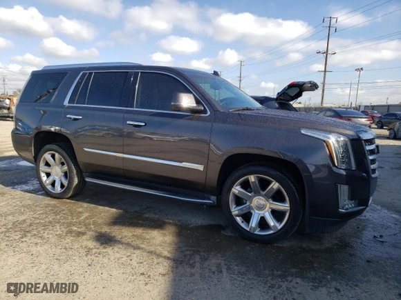 2016 Cadillac Escalade Luxury Collection with VIN 1GYS3BKJ9GR395152, listed as a Copart auction lot 44788194 with 83,486 mi miles. Bid and sale history available at carsss.com. Image 4.