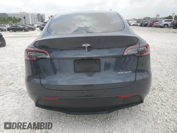 2024 Tesla Model Y Long Range с VIN 7SAYGDEE7RA279293, выставлен на аукционе Copart как лот 62758065 с пробегом 23 271 миль миль и Списание • Salvage title. История ставок и продаж доступна на DreamBid. Изображение 6.